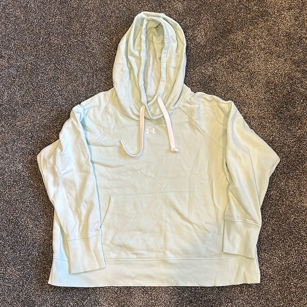 Under aurmor sweatshirt